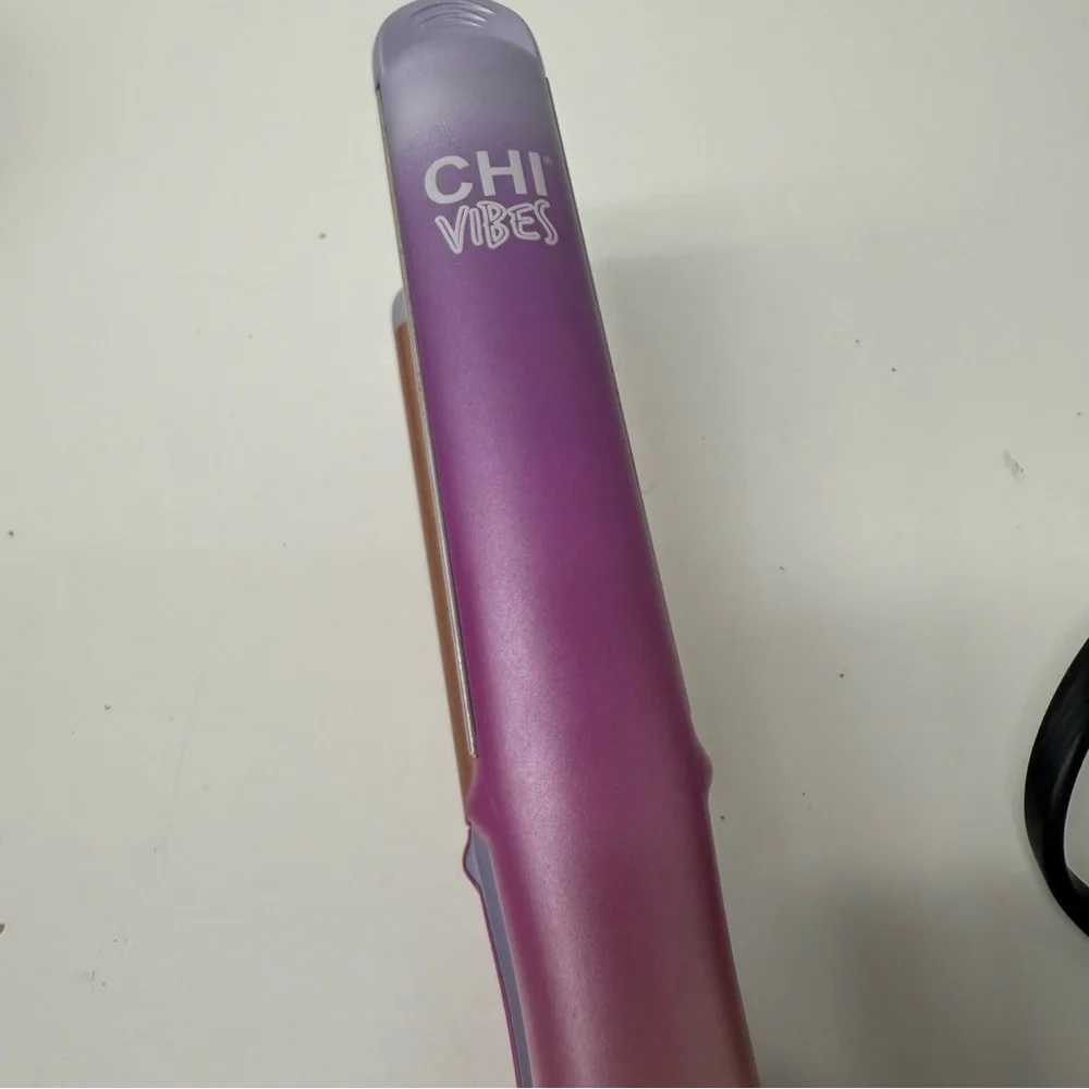 Chi Vibes on the edge Straightener flat iron limited edition - Picture 6 of 6